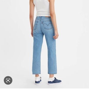 Levi’s Ribcage Straight Ankle